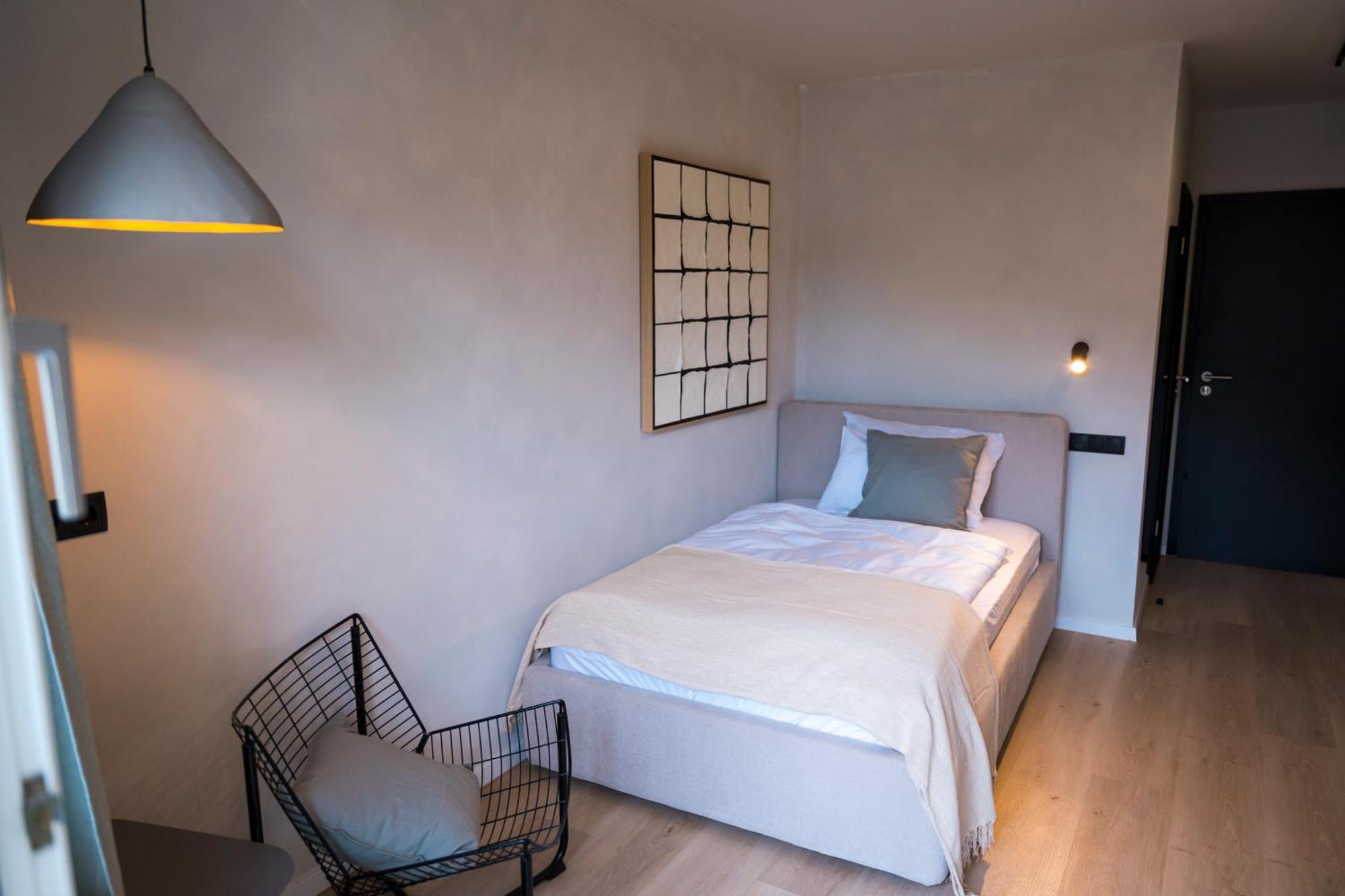 Hotel Weinhaus Kreuter Κόμπλεντς Εξωτερικό φωτογραφία