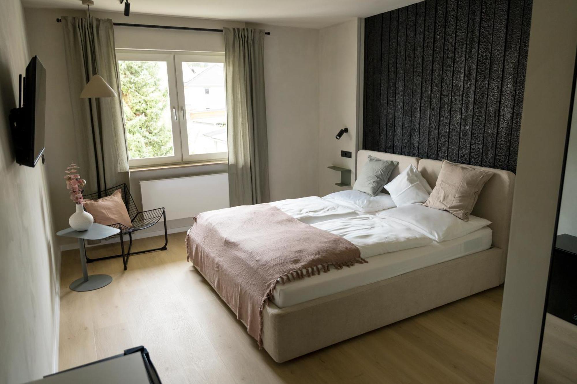 Hotel Weinhaus Kreuter Κόμπλεντς Εξωτερικό φωτογραφία